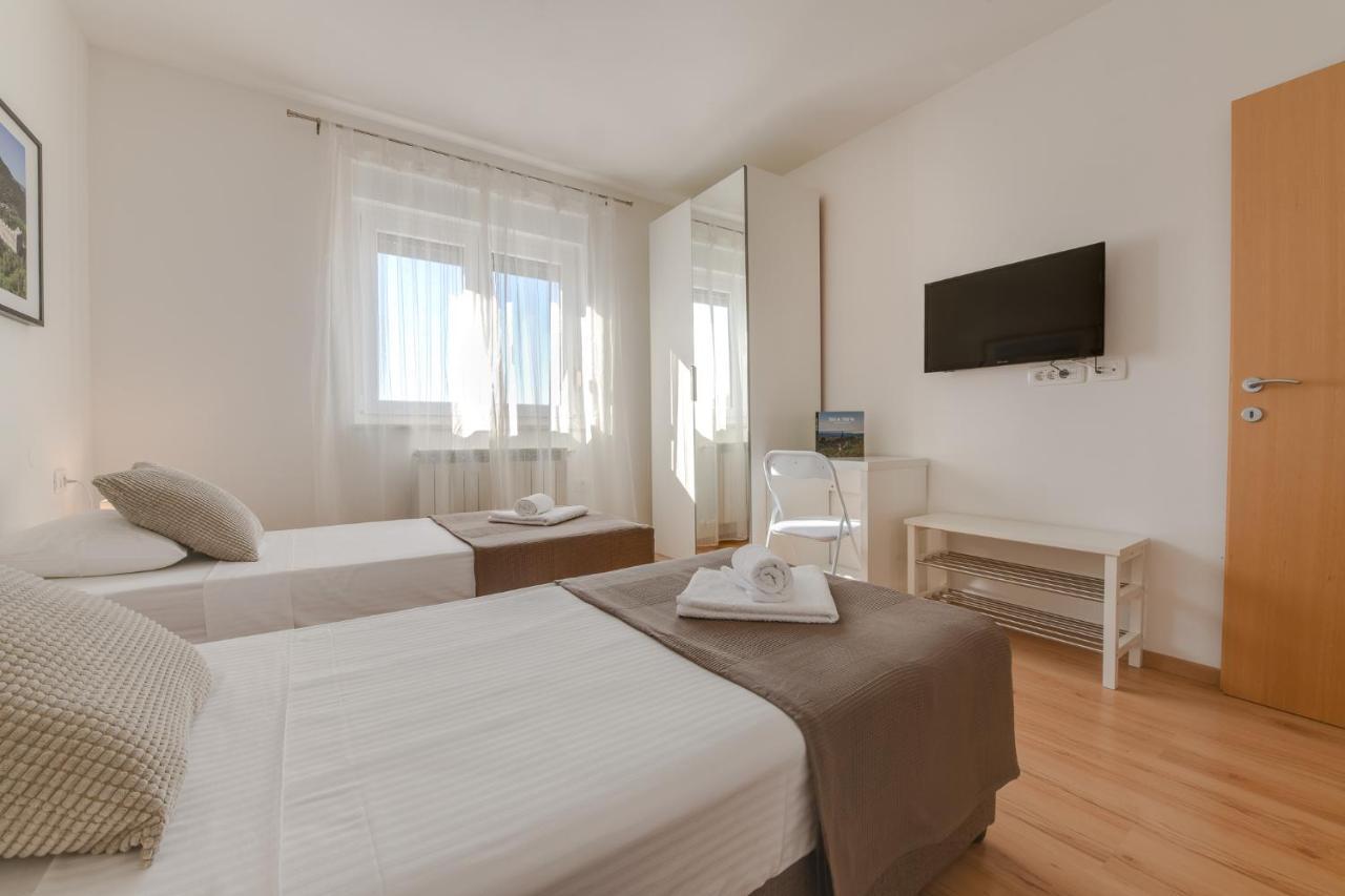 Villa Cera Πούλα Εξωτερικό φωτογραφία
