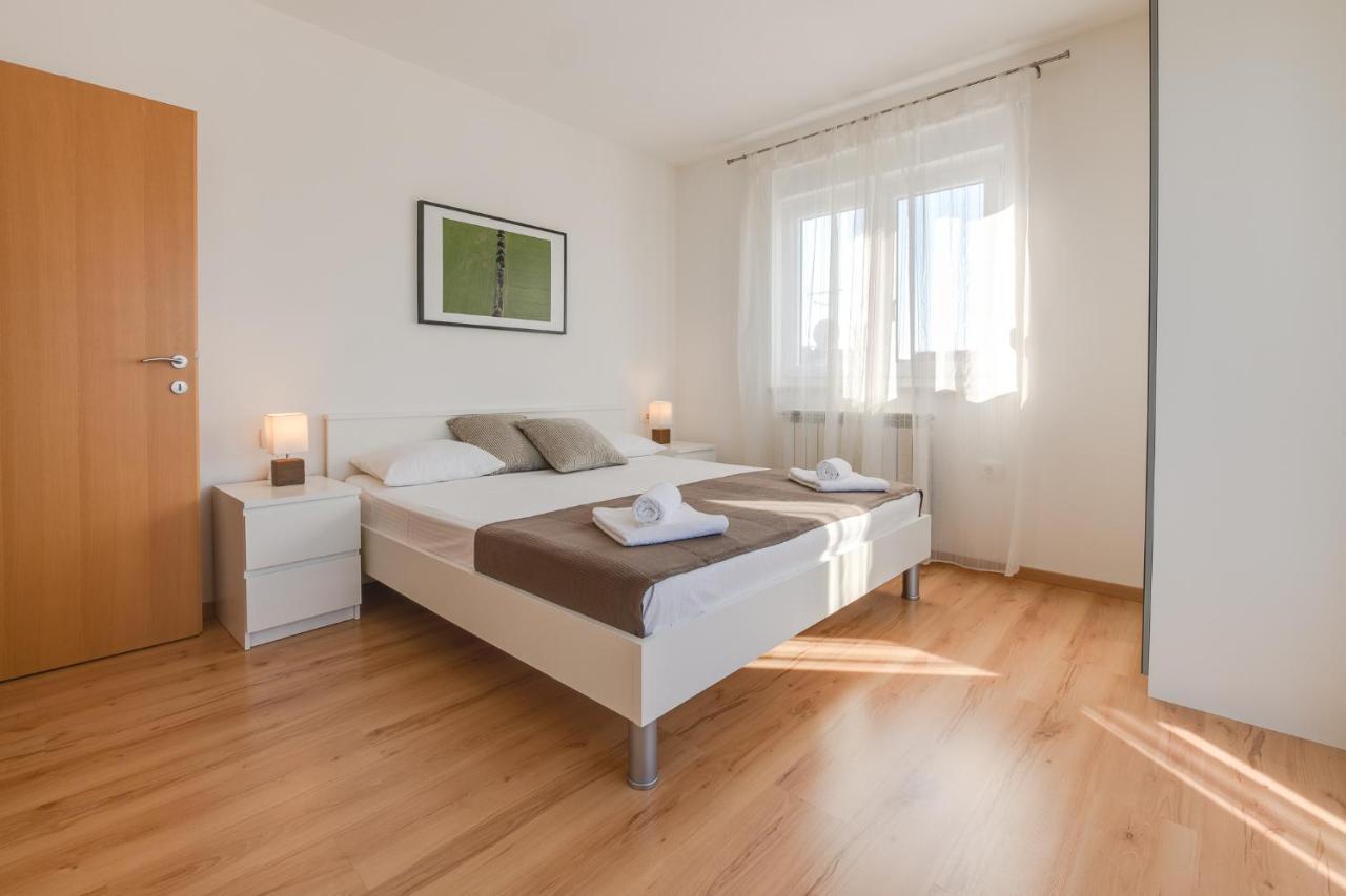 Villa Cera Πούλα Εξωτερικό φωτογραφία