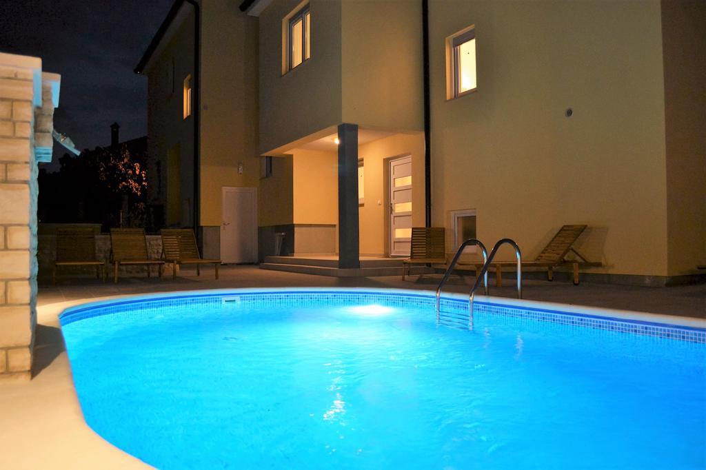Villa Cera Πούλα Εξωτερικό φωτογραφία