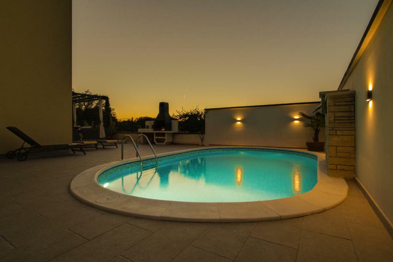 Villa Cera Πούλα Εξωτερικό φωτογραφία